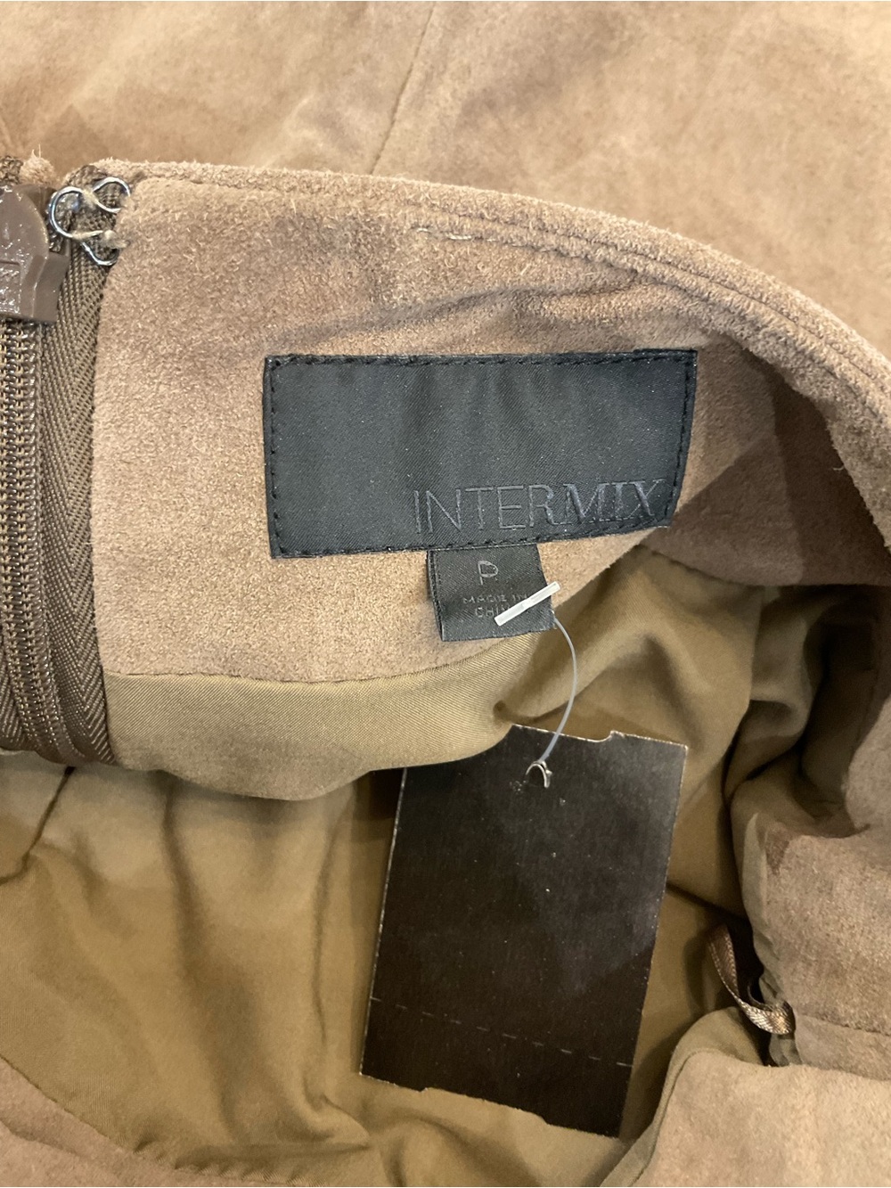 Intermix Shorts - Picture 3 of 6